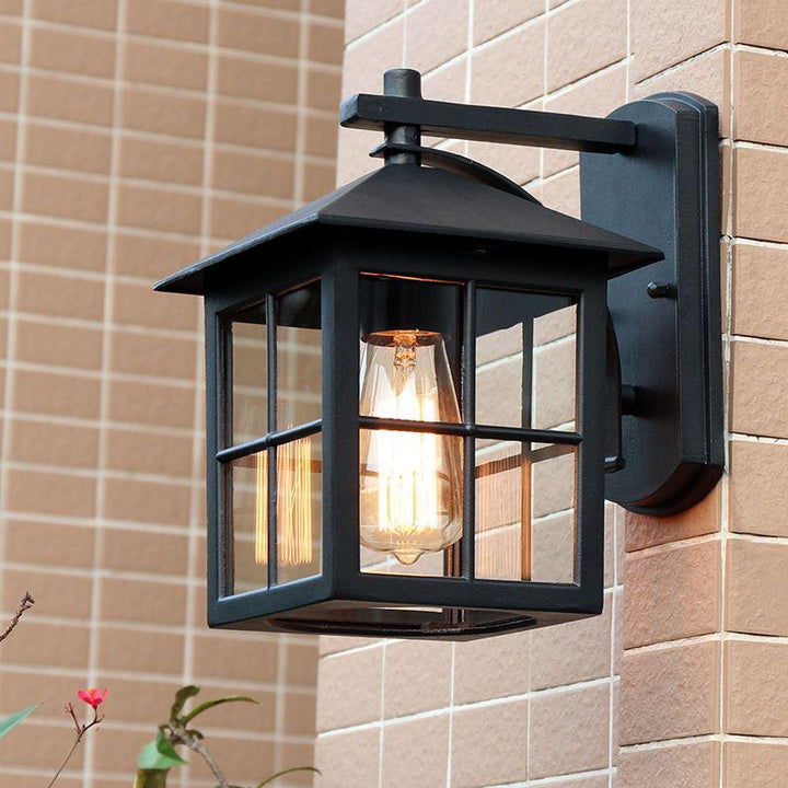 Skanto | Klassisk Utendørs Vegglampe