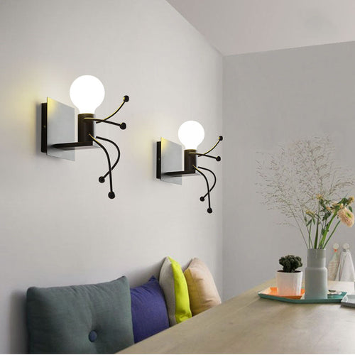 Mini Man Robot Kunst Vegglampe | Skanto
