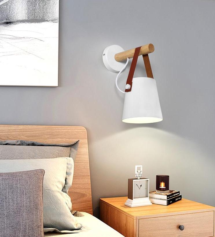 Tre Nordic Henge Vegglampe | Skanto