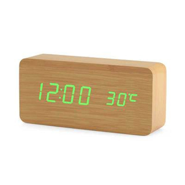 Skanto | Minimalistisk Digital LED Vekkerklokke med Tale Kontroll – Elegant Design og Klar Skjerm for Uanstrengte Morgener