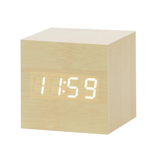 Skanto | VoiceRise - Nordisk Digital LED Vekkerklokke