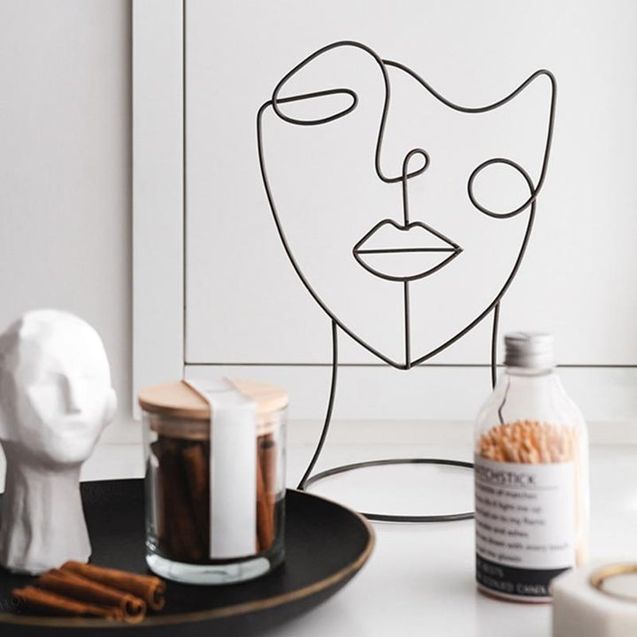 Visage Sculpture | Skanto