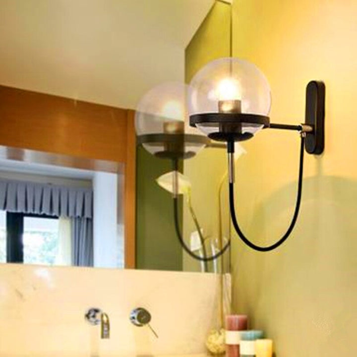 Elegant Retro Vegg Glass Ball Lampe | Skanto