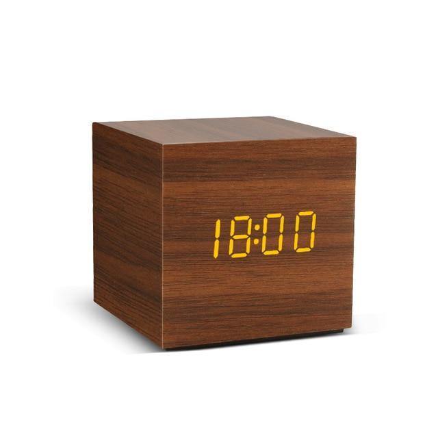 Skanto | LED Vekkerklokke i Tre Kubusform