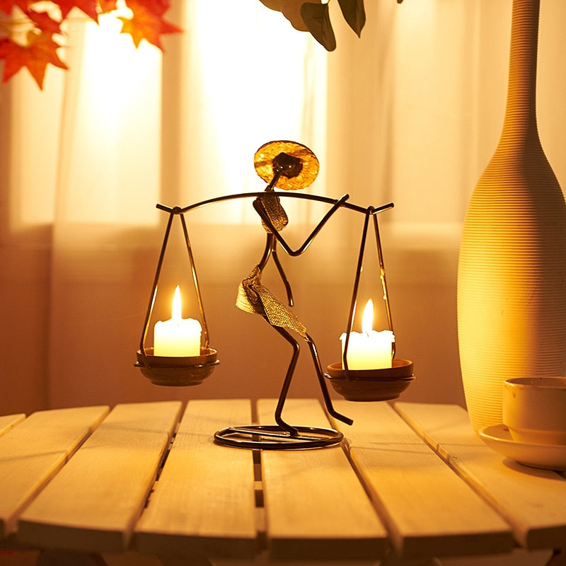 Nordic Abstract Character Metal Candle Holder | Skanto