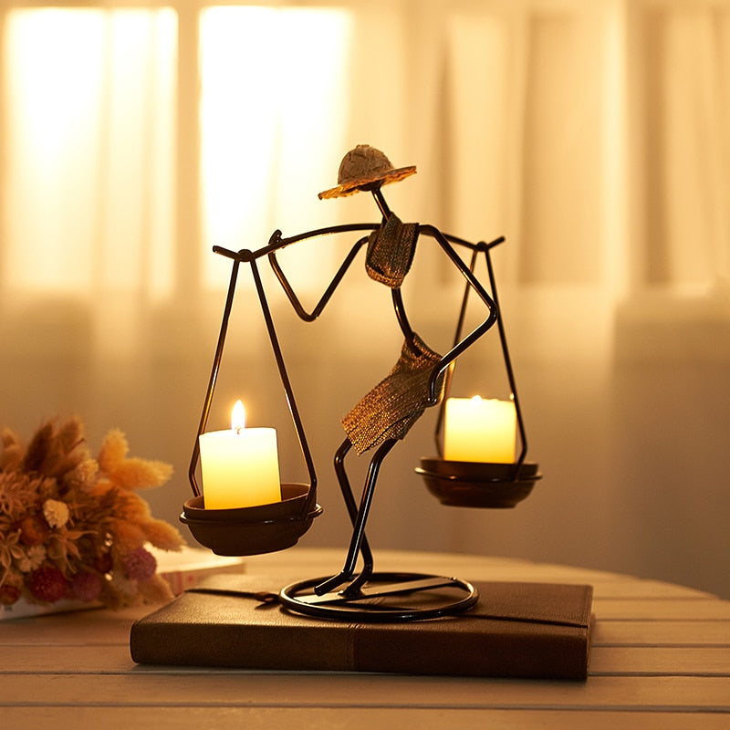Nordic Abstract Character Metal Candle Holder | Skanto