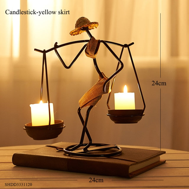 Nordic Abstract Character Metall Lysestake | Skanto