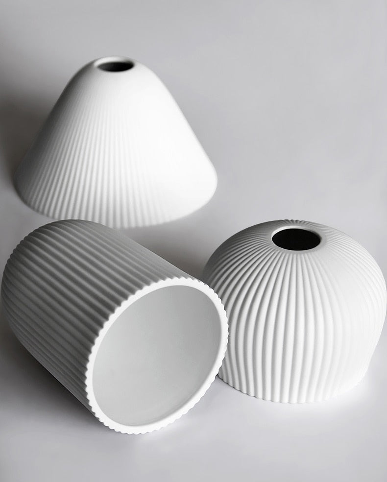 Moderne nordisk keramik-pendellamper