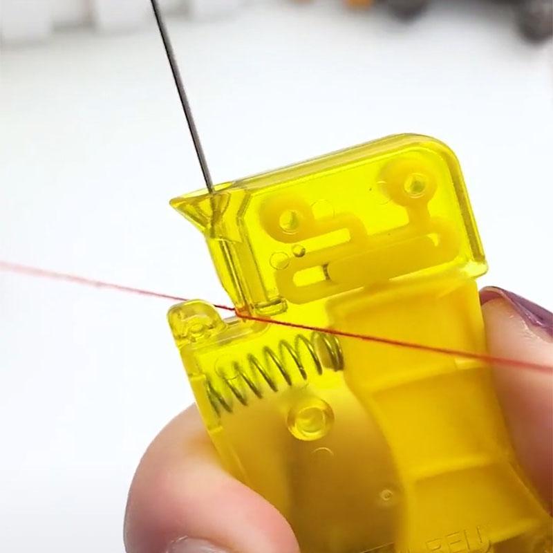 Auto Needle Threader | Skanto