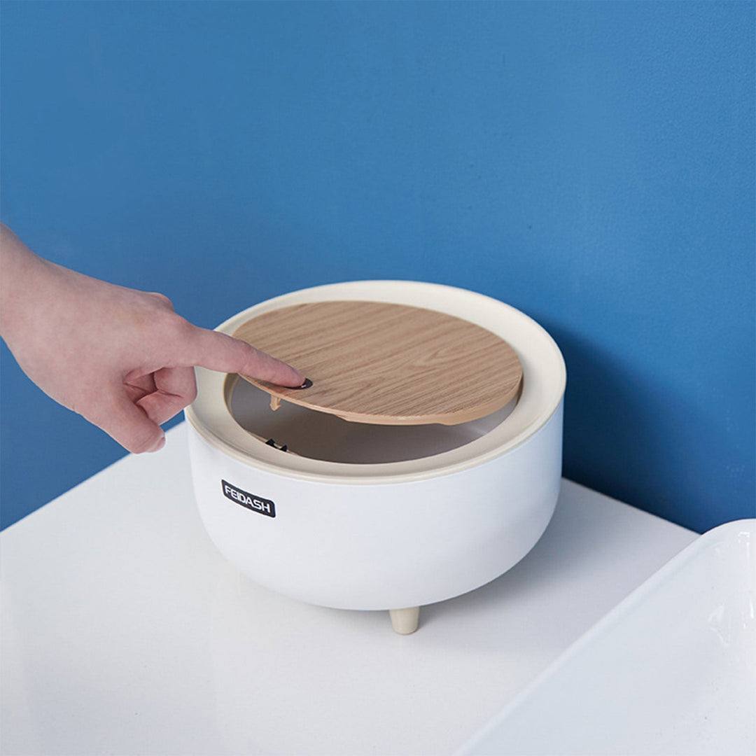 Desktop Elegant Mini Non-Slip Trash Can | Skanto
