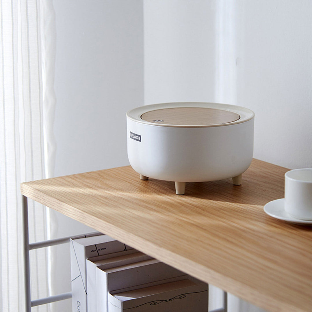 Desktop Elegant Mini Non-Slip Trash Can | Skanto