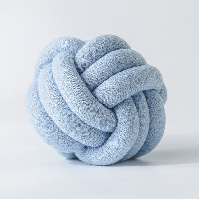 Knot Ball Cushion | Skanto