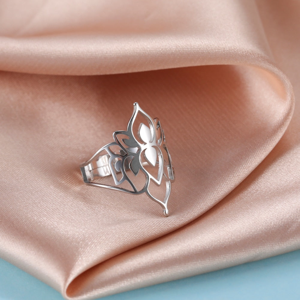 Skanto | Buddha Vintage Lotus Ring for kvinner