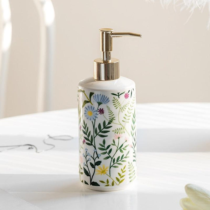 Skanto | Såpedispenser laget av keramik med blomstermotiv