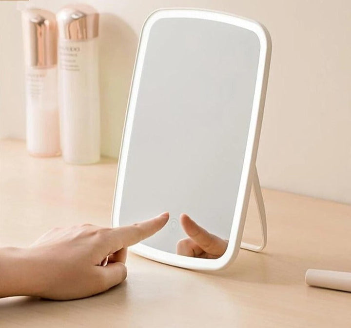 Fancy PortaSkantoe Led Touch Mirror | Skanto