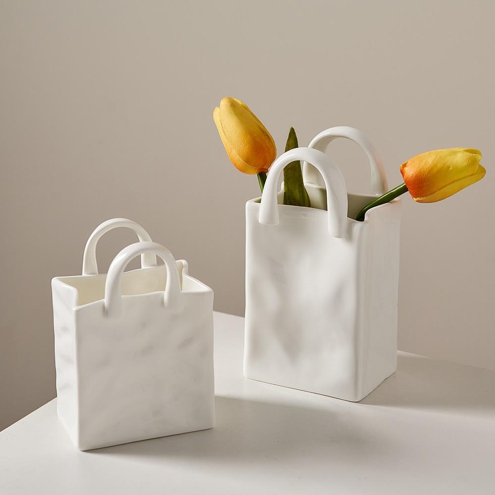 Handbag Vase | Skanto