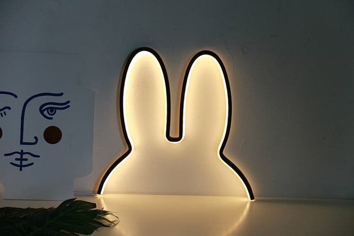 Rabbit Moderne Nattlampe | Skanto