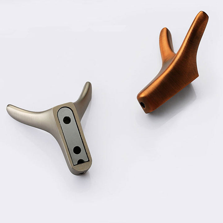 Nordic Bull Head Vegghyller | Skanto