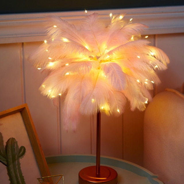 Skanto | Fjær Palm Kreativ Bordlampe