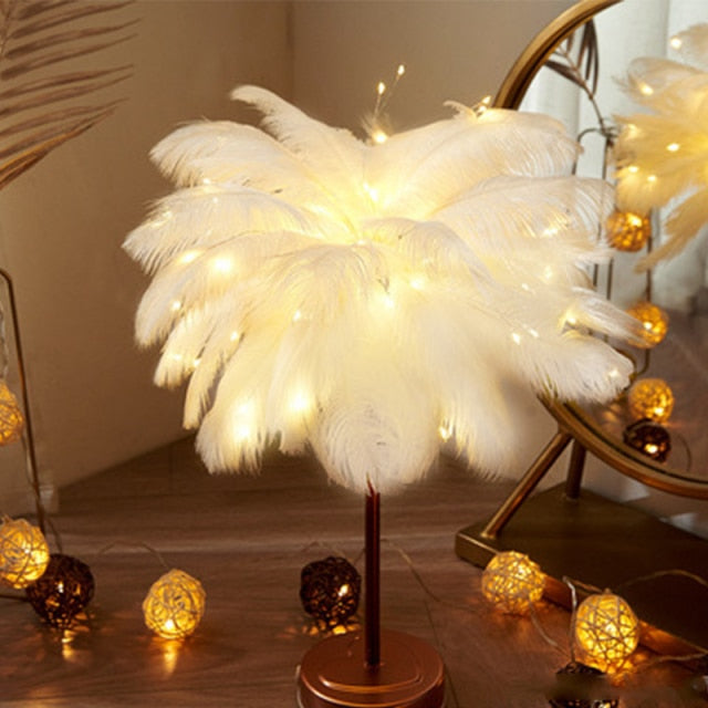 Skanto | Fjær Palm Kreativ Bordlampe