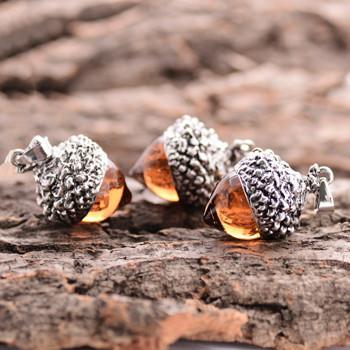 Glass Acorn Necklace | Skanto