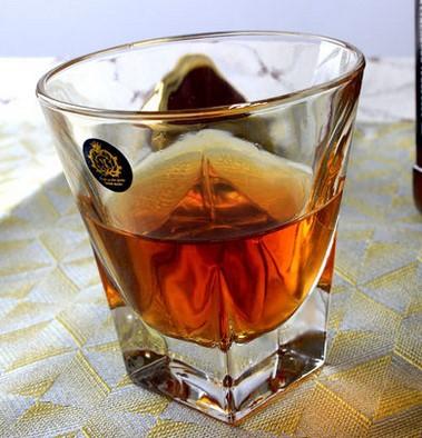 Churchill - Whiskey/Vin Glasser | Skanto