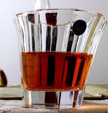 Churchill - Whiskey/Vin Glasser | Skanto