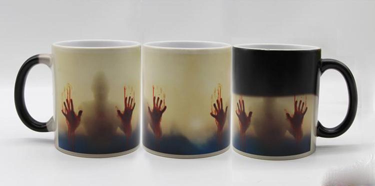 Heat Sensitive Bloody Hands Mug | Skanto