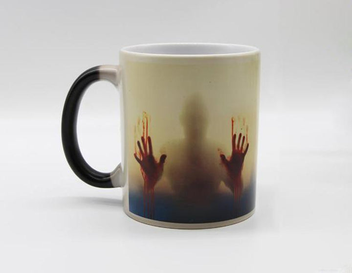 Heat Sensitive Bloody Hands Mug | Skanto