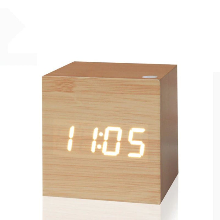 Skanto | Digital Clock Cube i moderne tredesign