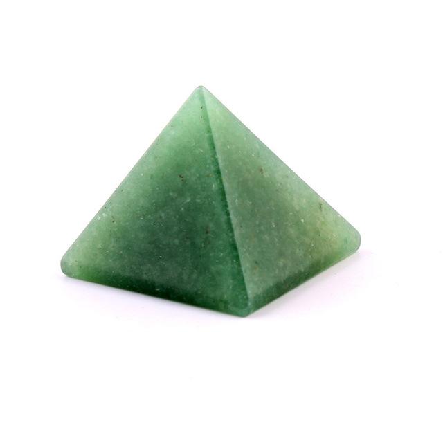 Pyramid Chakra Healing Reiki Krystall | Skanto