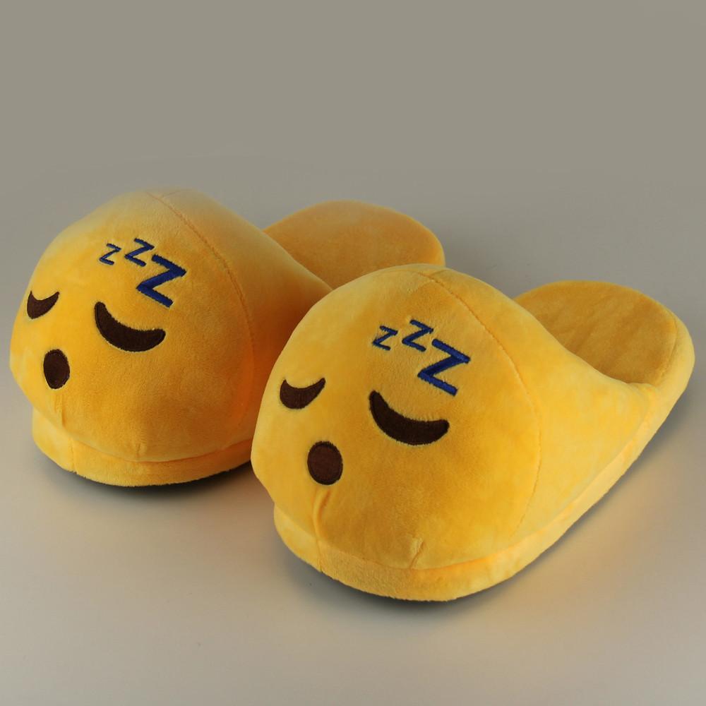 Utrolig søte emoji tøfler | Skanto