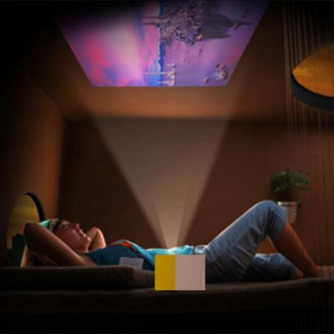 Projectable - LED Lommestørrelse HD Projektor | Skanto
