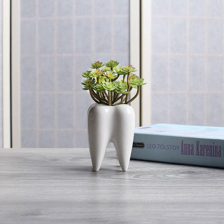 Skanto | Tannformet Hvit Keramikk Moderne Blomsterpotte