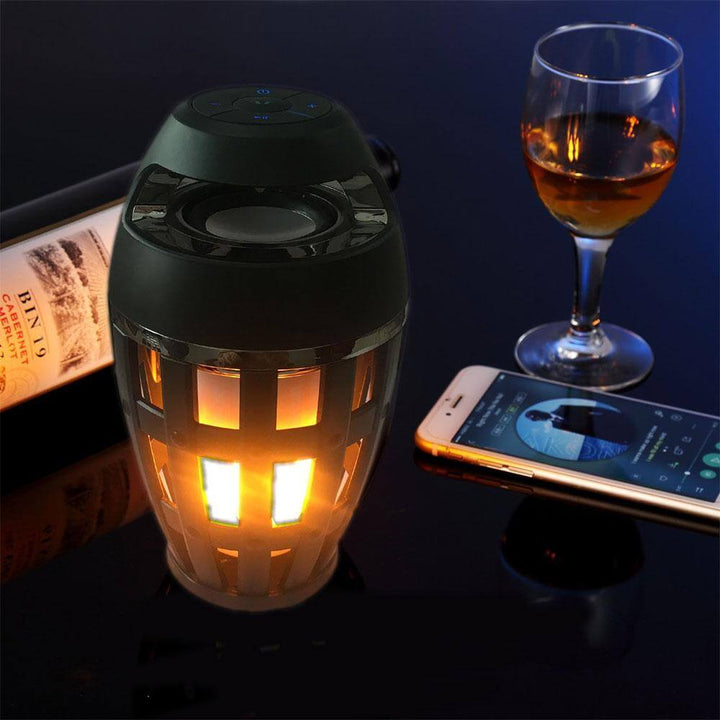Skanto | Flame Atmosfære Lampe Lys med Bluetooth Høyttaler