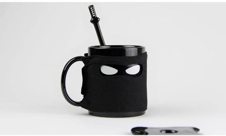 Skanto | Kreativ Ninja Keramisk Kopp med Maske, Sverd og Skje