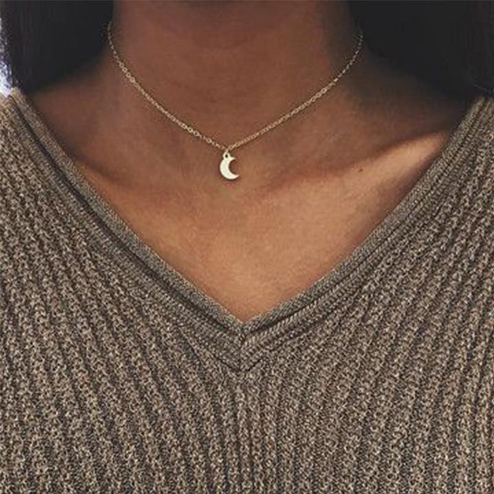 Mini halvmåne pendant halskjede | Skanto