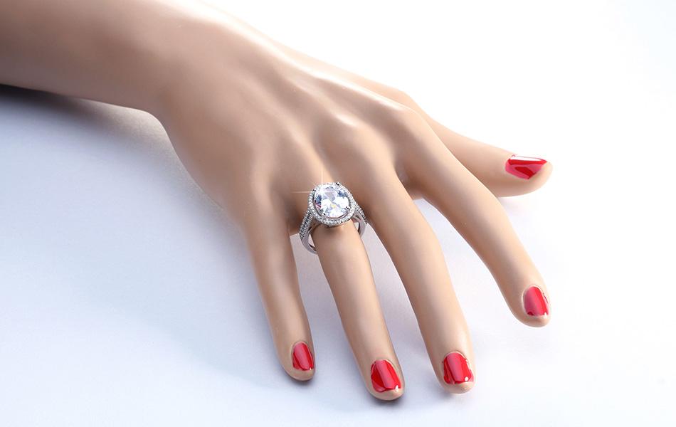 Oval Cut 6ct CZ Ring | Skanto