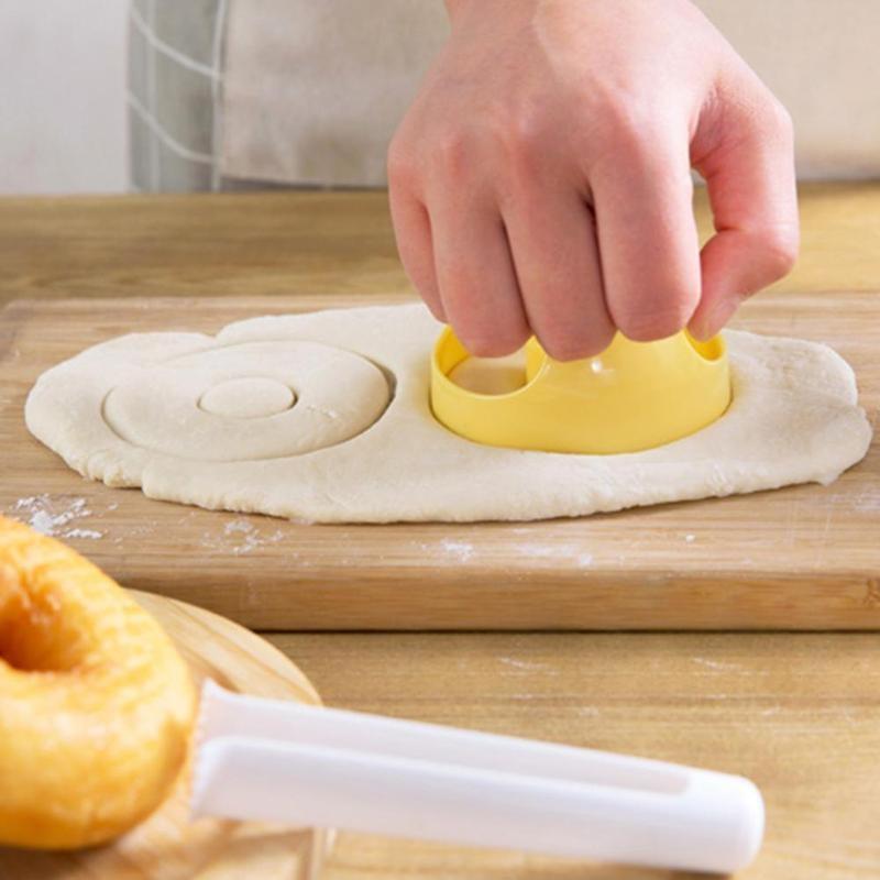 Donut Mold | Skanto