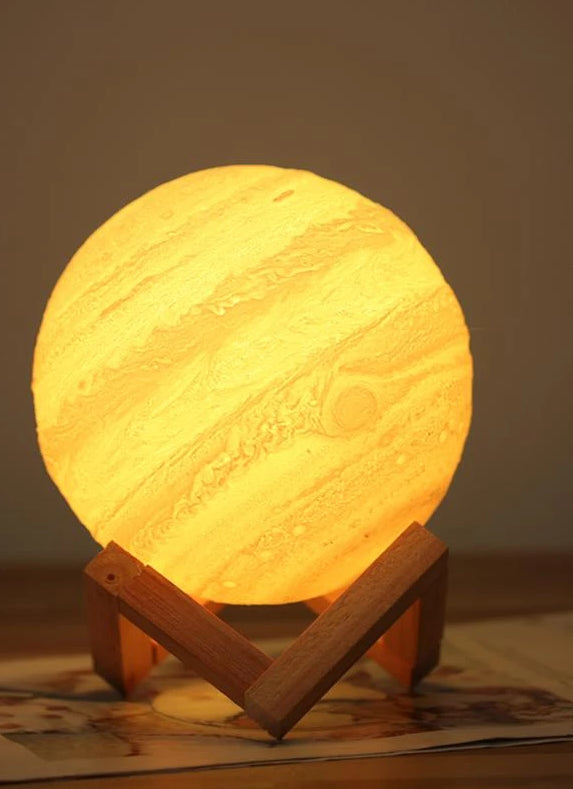 Jupiter Farge Endre Skrivebord Lampe | Skanto