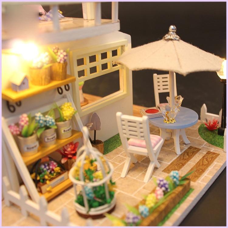 Skanto | DIY Miniyature Pink Loft Villa