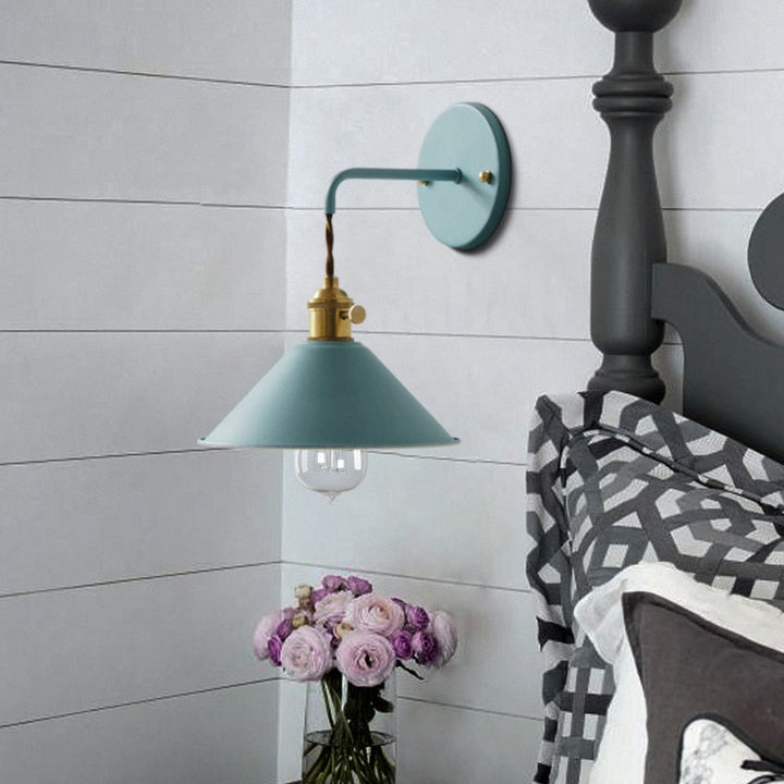 Skanto | Fargerike Vintage Vegglamper