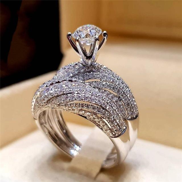 Elegant Forlovelsesbryllup Ring Sett | Skanto