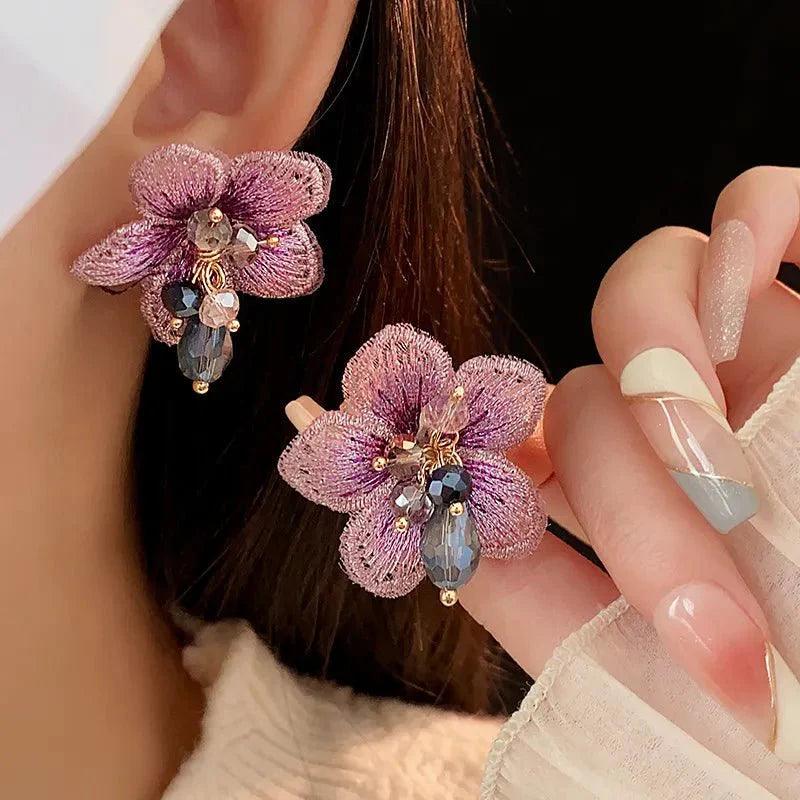 Skanto | Lilla Oriental Hibiscus Blomster Øredobber
