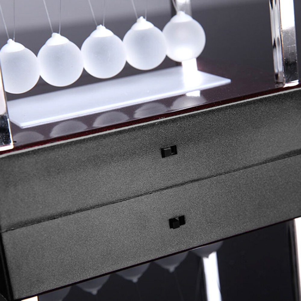 Norvo | Newtons Pendel LED Fargerik Vitenskapsleke