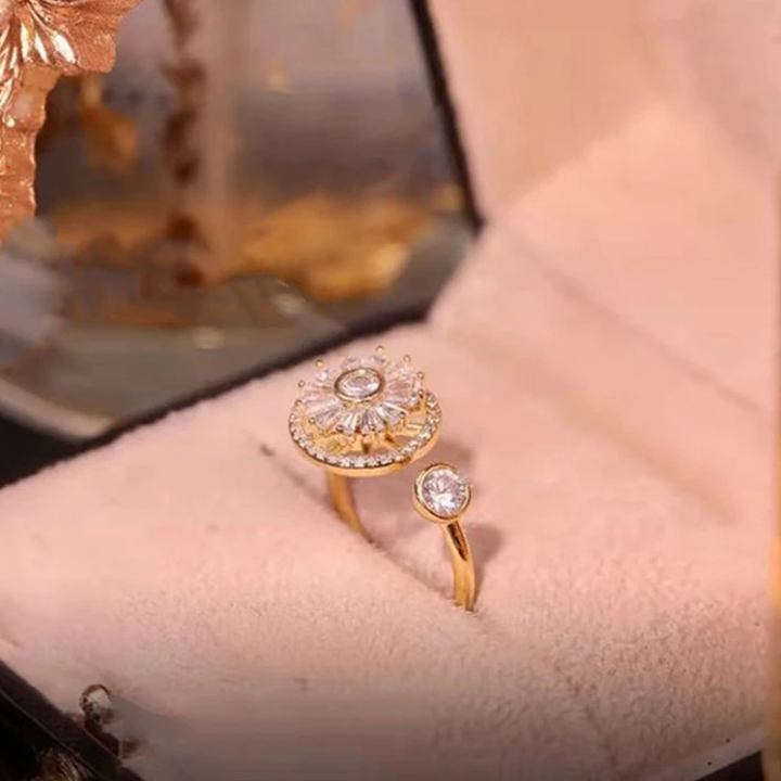 Skanto | Blomstrende Blomst Roterende Ring