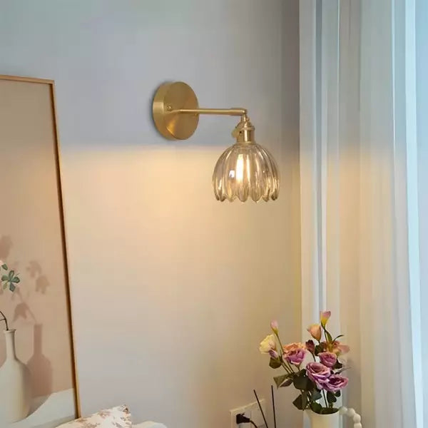 Skanto | Glass Tulip Blomster Vegglampe | Elegant Blomsterbelysning for et Stilfullt Interiør - MurCharm