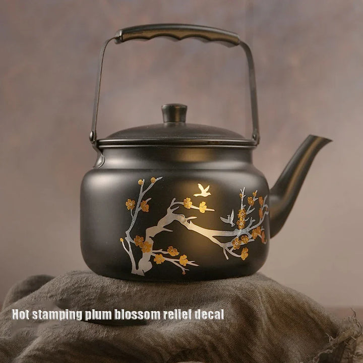 Retro rustfritt stål tekanne med gullstempling relieff vannkoker | Skanto