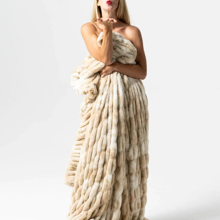 Faux Fur Blanket Ripple | Skanto