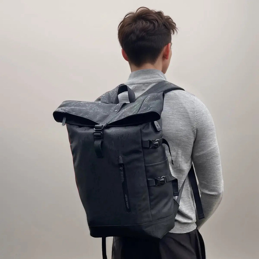 Rolltop Ryggsekk | Slank og funksjonell | Skanto